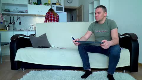 Snapshot of littlesweettifany chatting on February 7, 11:01 am Little Tifany online show from February 7, 11:01 am