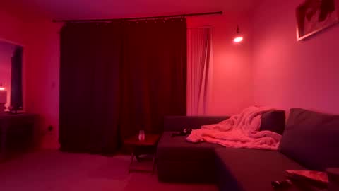 Snapshot of littlethiqself chatting on October 3, 7:38 am Anon interracial gay fuck online show from October 3, 7:38 am