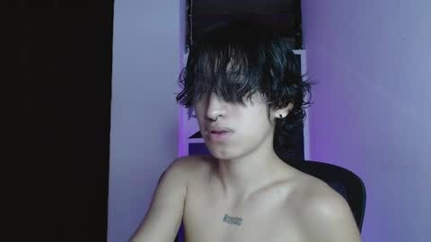 Eros online show from March 31, 1:40 am