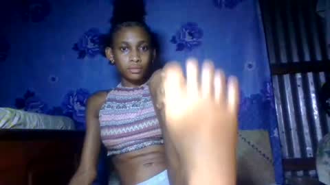 Snapshot of littleyanah chatting on July 12, 7:38 pm yanah online show from July 12, 7:38 pm