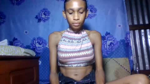 Snapshot of littleyanah chatting on July 14, 5:51 pm yanah online show from July 14, 5:51 pm