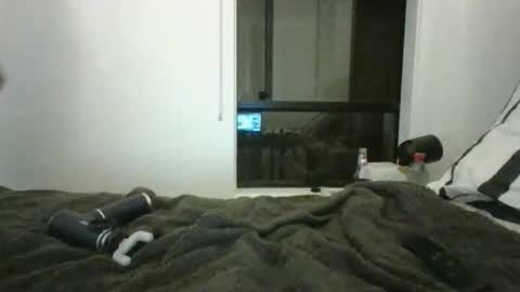 litzsa online show from February 21, 10:05 am