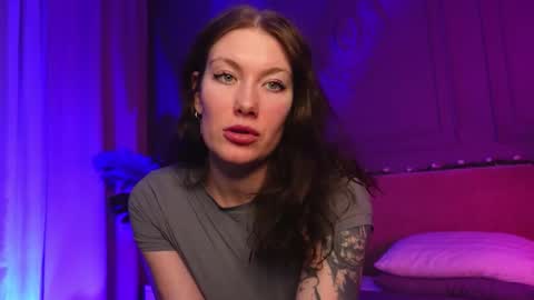 Liv 3 online show from December 19, 2:35 pm