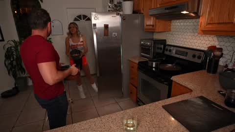 Snapshot of livanddrew chatting on November 8, 12:22 am Liv and Drew online show from November 8, 12:22 am