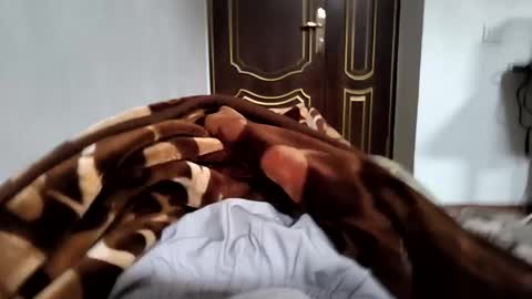 Snapshot of live_9999 chatting on January 7, 9:18 am Live 9999 online show from January 7, 9:18 am