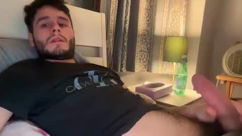 Snapshot of livefantesy4 chatting on January 10, 5:15 pm livefantesy4 online show from January 10, 5:15 pm