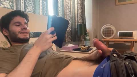 Snapshot of livefantesy4 chatting on February 4, 4:02 pm livefantesy4 online show from February 4, 4:02 pm