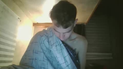 Snapshot of livetyy chatting on October 31, 11:33 am livetyy online show from October 31, 11:33 am