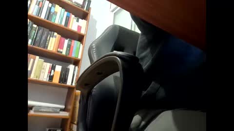 liveyisus online show from January 11, 4:01 pm