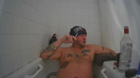 Snapshot of livingpuddle chatting on November 12, 9:10 am livingpuddle online show from November 12, 9:10 am