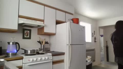 Liv Mirage online show from February 4, 7:55 pm