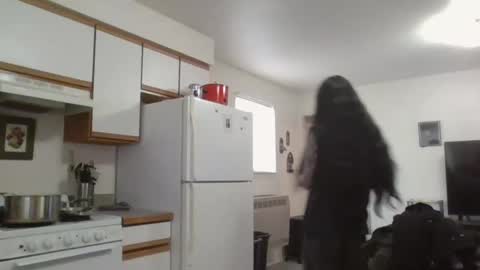 Liv Mirage online show from April 14, 1:33 am