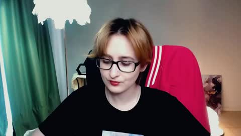 LixeLuna online show from June 1, 6:26 am