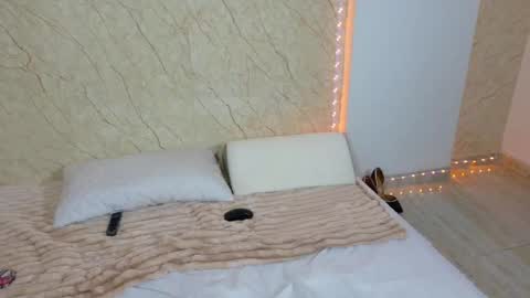 Snapshot of lixy_biker1 chatting on June 5, 2:07 am Lixy online show from June 5, 2:07 am