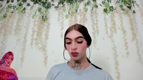 Liz Luna online show from May 23, 9:19 pm