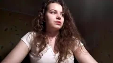 Molly online show from April 14, 5:19 pm