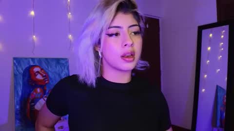 Lizeth online show from February 17, 2:42 am