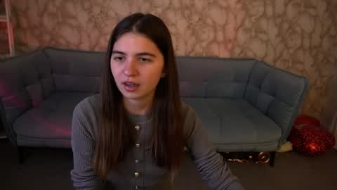 lizatiffanya_ online show from April 14, 12:33 pm