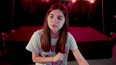 lizatiffanya_ online show from April 19, 12:37 pm