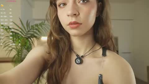 Hello there im Amelia Im new here Lets have fun online show from May 30, 3:14 am