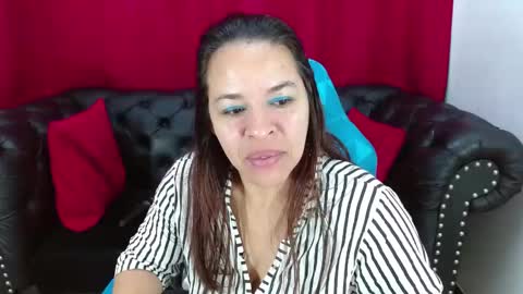 L I Z  E T H   online show from April 1, 8:37 am