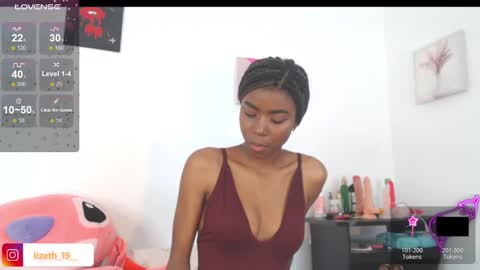 liz online show from February 25, 9:35 pm