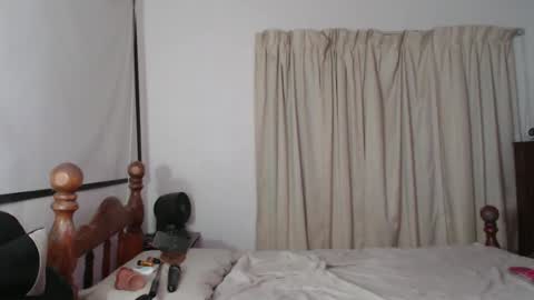 Lizi Chery Strawbery online show from February 12, 2:32 pm