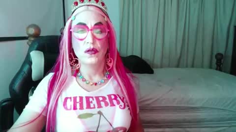 Snapshot of lizicherystrawbery chatting on May 2, 9:36 am Lizi Chery Strawbery online show from May 2, 9:36 am