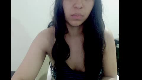 lizz1305 online show from December 3, 1:32 pm