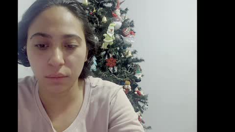 lizz1305 online show from January 2, 3:40 pm