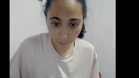 lizz1305 online show from March 12, 3:51 pm