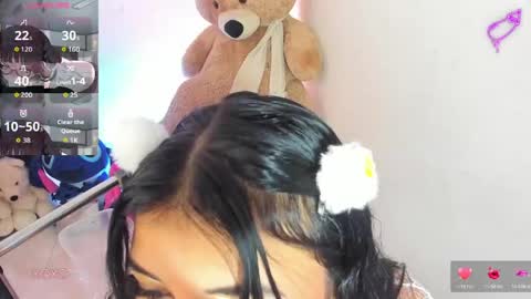 Snapshot of lizz_tender chatting on May 17, 12:23 pm Lizz online show from May 17, 12:23 pm
