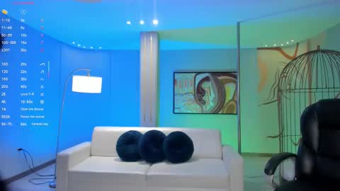 Snapshot of lizzhamilton_ chatting on October 8, 9:34 pm Lizzi online show from October 8, 9:34 pm