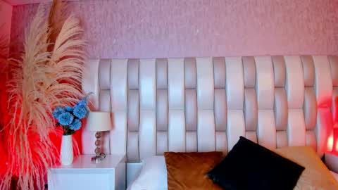 LIZZI online show from October 24, 1:18 pm