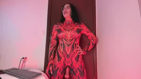 Snapshot of lizzie_evans chatting on October 2, 12:12 pm Lizzie online show from October 2, 12:12 pm