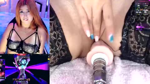 Snapshot of lizziecutie_ chatting on May 31, 10:11 pm Lizzie online show from May 31, 10:11 pm