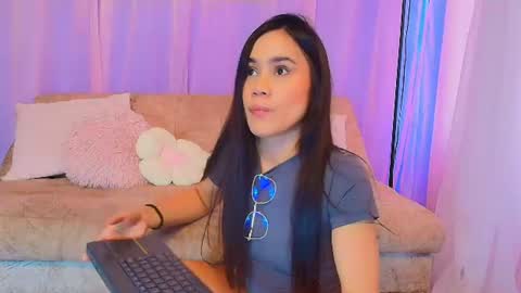 lizzy_kane online show from June 30, 8:21 pm