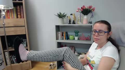 Lizzy online show from May 26, 4:52 am