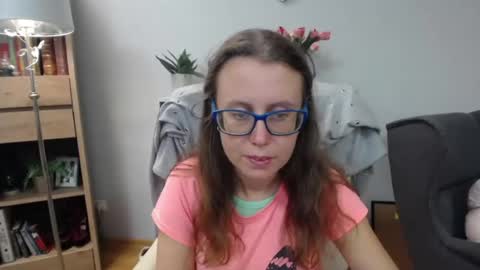 Lizzy online show from July 20, 4:27 am
