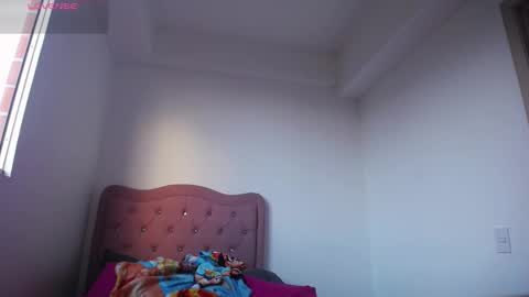 Snapshot of lizzysnow chatting on October 13, 10:32 pm lizzysnow online show from October 13, 10:32 pm