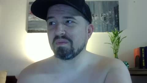 Snapshot of lj345689 chatting on November 22, 3:27 am lj345689 online show from November 22, 3:27 am