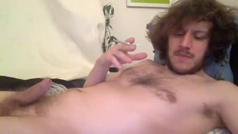 Snapshot of llazer1 chatting on March 6, 10:39 pm llazer1 online show from March 6, 10:39 pm