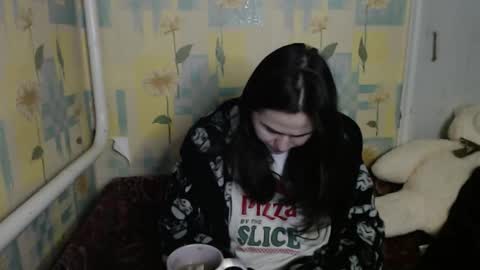 Snapshot of llevella chatting on November 3, 11:00 am Sevy online show from November 3, 11:00 am