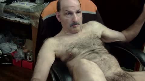 Snapshot of loades182025 chatting on September 12, 4:56 am loades182025 online show from September 12, 4:56 am