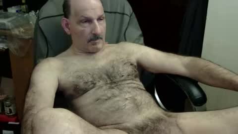 loades182025 online show from January 9, 5:43 am