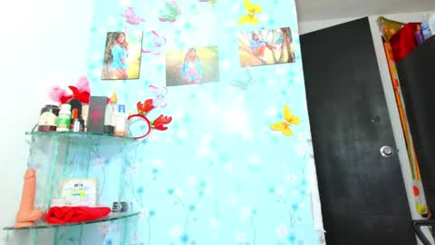 Snapshot of loaisisadaams chatting on February 10, 3:46 am loaisisAdamss online show from February 10, 3:46 am