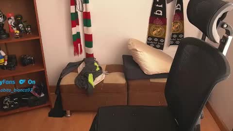 Lobito blanco Thefckingwolf main account online show from January 9, 5:37 pm