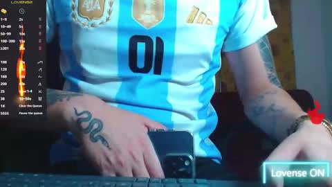 Snapshot of lobito_xxxl chatting on September 25, 11:52 pm lobito_xxxl online show from September 25, 11:52 pm