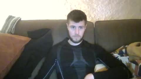 Snapshot of lobotomy54 chatting on January 11, 11:10 pm lobo online show from January 11, 11:10 pm