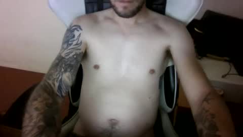 Snapshot of lobotomy54 chatting on June 3, 11:35 am lobo online show from June 3, 11:35 am